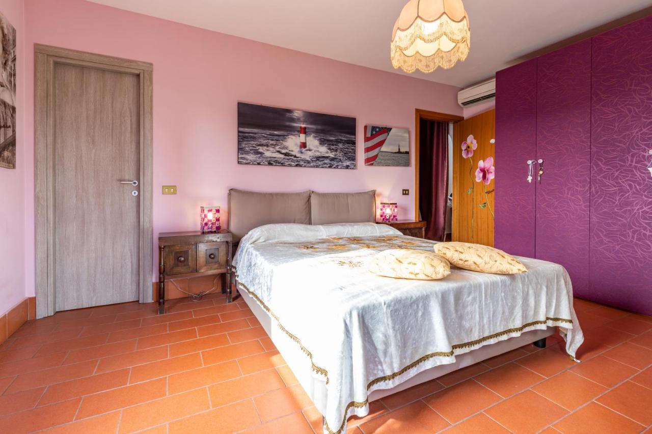 La Tana Delle Stelle B&B Di Charme E Relax 法拉因萨比纳 外观 照片