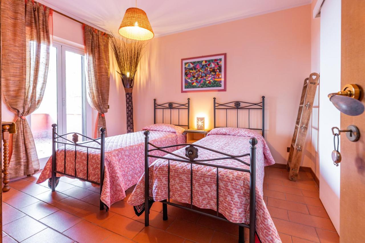 La Tana Delle Stelle B&B Di Charme E Relax 法拉因萨比纳 外观 照片