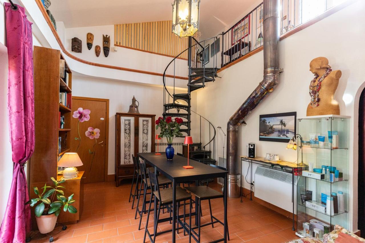 La Tana Delle Stelle B&B Di Charme E Relax 法拉因萨比纳 外观 照片