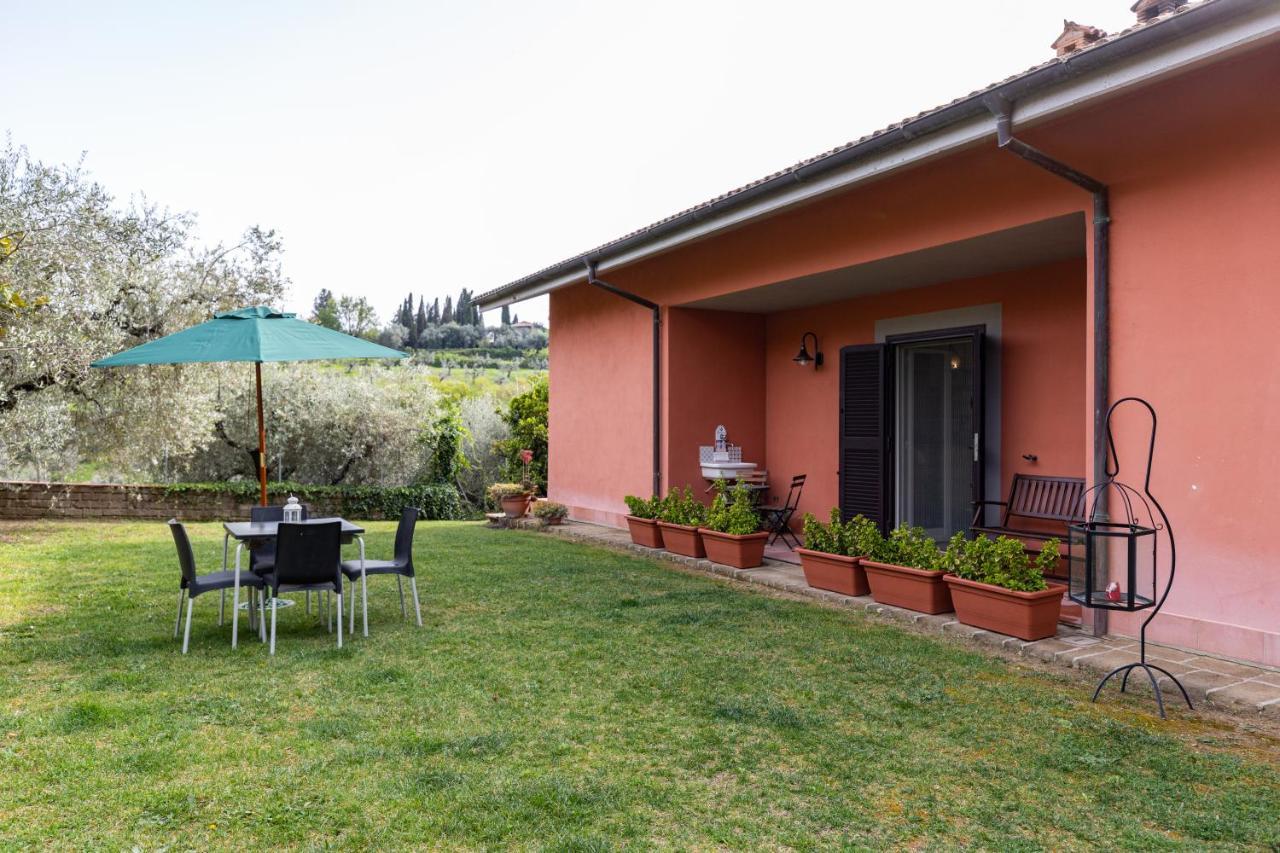 La Tana Delle Stelle B&B Di Charme E Relax 法拉因萨比纳 外观 照片