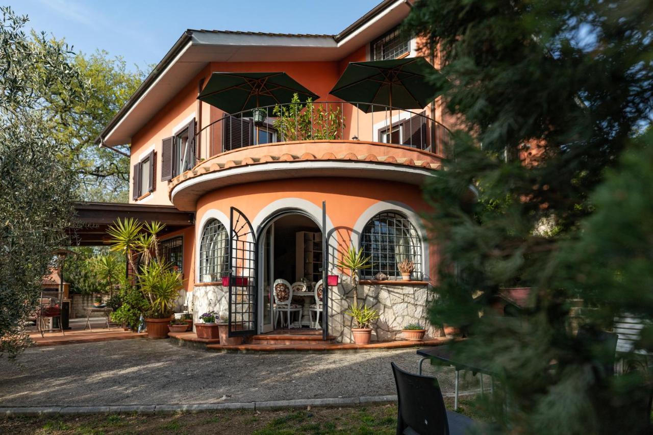 La Tana Delle Stelle B&B Di Charme E Relax 法拉因萨比纳 外观 照片