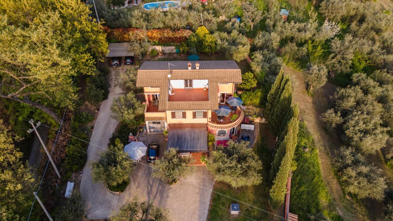 La Tana Delle Stelle B&B Di Charme E Relax 法拉因萨比纳 外观 照片